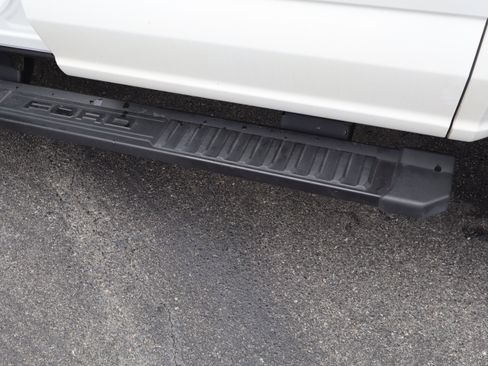 Used 2025 Ford F350 Lariat w/ Black Appearance Package image 39