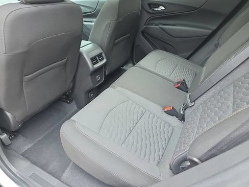Used 2021 Chevrolet Equinox LT AWD/4WD image 15