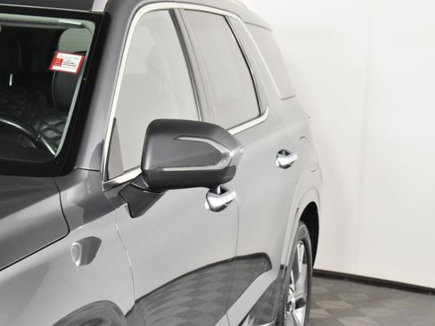 Used 2022 Hyundai Palisade Limited image 13