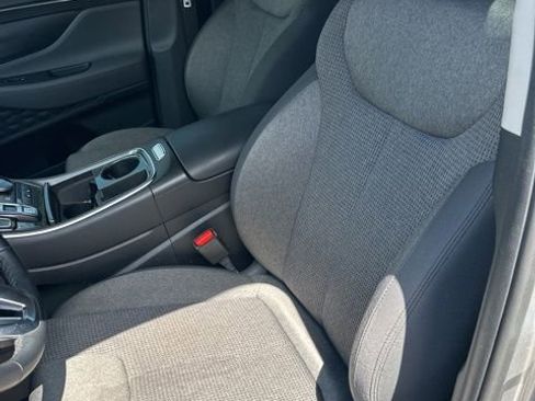 Used 2022 Hyundai Santa Fe SEL w/ Convenience Package FWD image 7