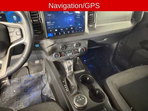 Used 2025 Ford Bronco Big Bend AWD/4WD image 3