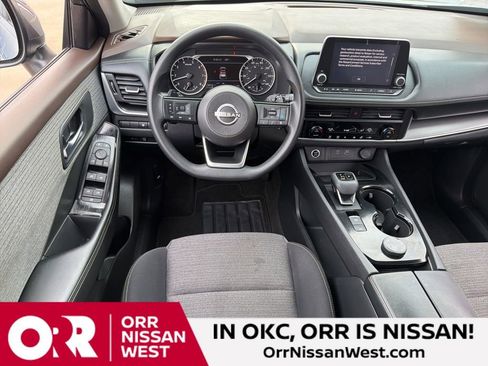 Used 2023 Nissan Rogue SV image 21