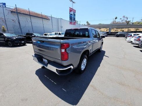Used 2022 Chevrolet Silverado 1500 LT RWD image 8