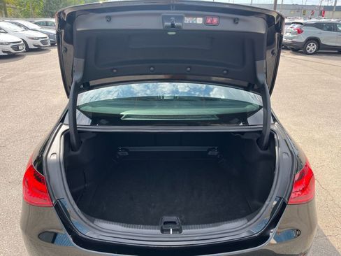 Used 2024 Mercedes-Benz C 300 Sedan image 32