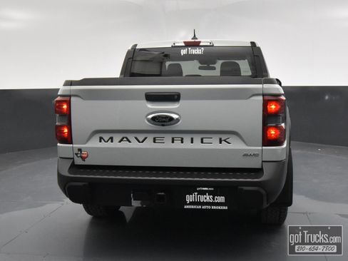 Used 2022 Ford Maverick XLT w/ Equipment Group 300A Standard image 5