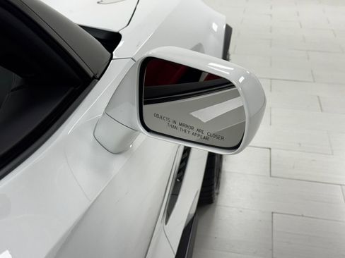 Used 2015 Chevrolet Corvette Z06 w/ 3LZ Preferred Equipment Group image 42