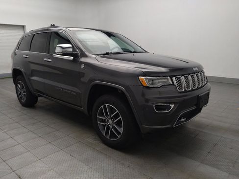 Used 2018 Jeep Grand Cherokee Overland AWD/4WD image 13