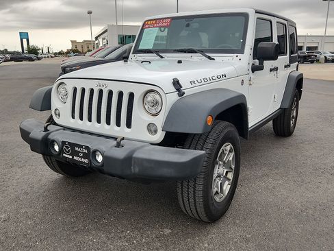 Used 2017 Jeep Wrangler Unlimited Rubicon AWD/4WD image 3