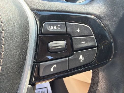 Used 2018 BMW 530e xDrive AWD/4WD image 13