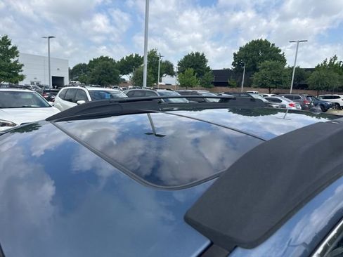 Used 2014 Subaru Outback 2.5i Limited w/ Moonroof Package AWD/4WD image 8