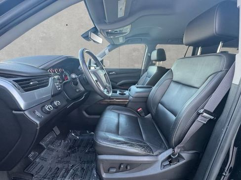 Used 2016 Chevrolet Tahoe LT w/ Luxury Package AWD/4WD image 19