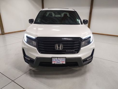 Used 2023 Honda Ridgeline Black Edition image 3