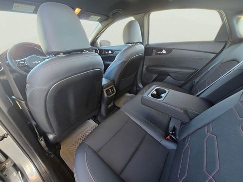 Used 2022 Kia Forte GT image 8