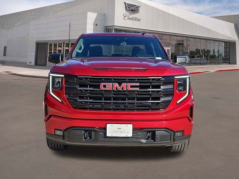 Used 2024 GMC Sierra 1500 Elevation image 2