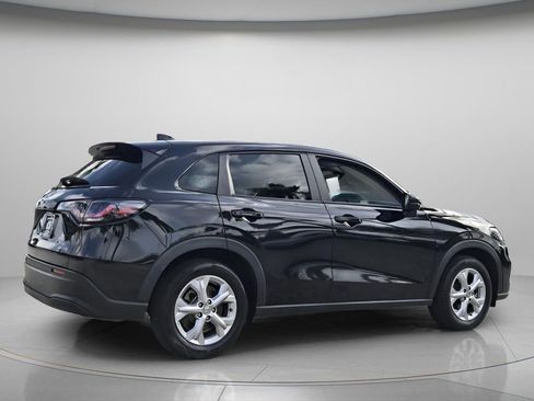 Used 2024 Honda HR-V LX image 6