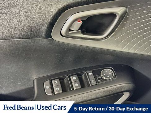 Used 2024 Kia Soul LX w/ Option Group 015 FWD image 24