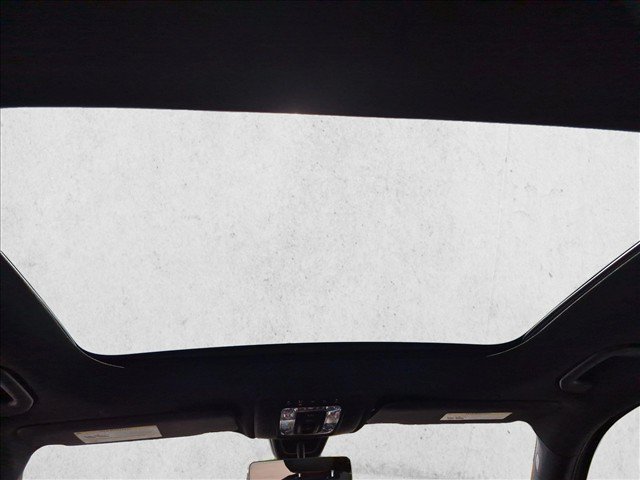 Used 2021 Mercedes-Benz GLB 250 4MATIC image 20