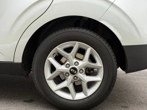 Used 2020 Kia Soul S FWD image 8