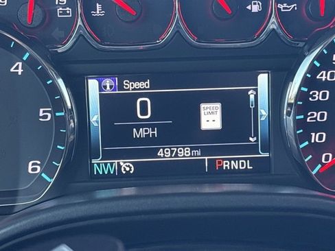 Used 2018 Chevrolet Silverado 1500 LT w/ All Star Edition image 10