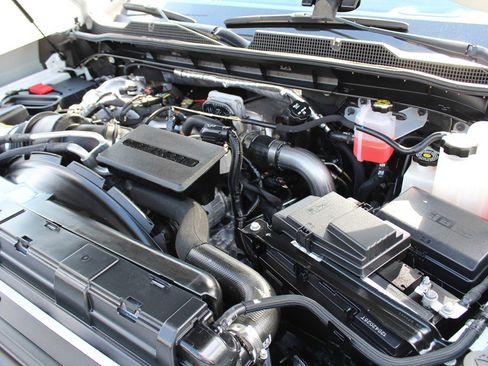 Used 2025 Chevrolet Silverado 2500 Custom w/ Custom Value Package AWD/4WD image 31