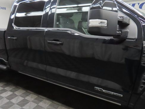 Used 2025 Ford F450 Platinum AWD/4WD image 40