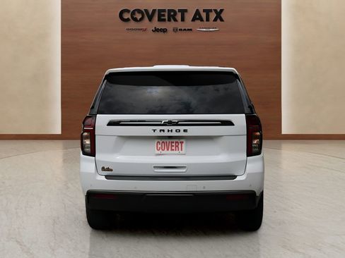 Used 2022 Chevrolet Tahoe Z71 w/ Luxury Package AWD/4WD image 4