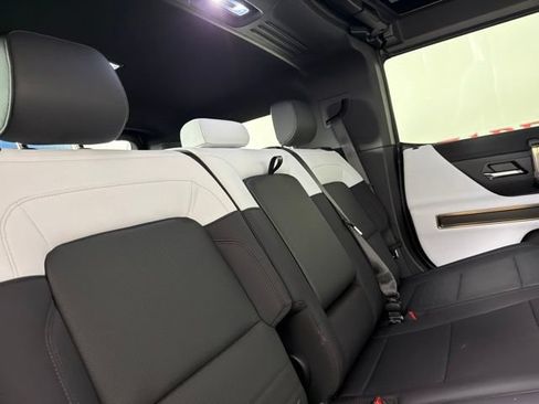 Used 2025 GMC Hummer EV 3X AWD/4WD image 38