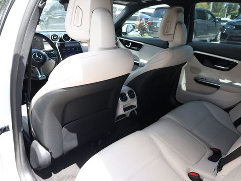 Used 2022 Mercedes-Benz C 300 Sedan image 19
