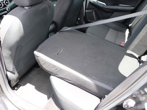 Used 2024 Nissan Sentra SV FWD image 22