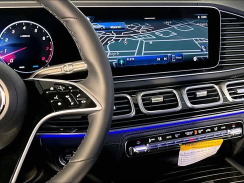 New 2026 Mercedes-Benz GLE 580 4MATIC image 8