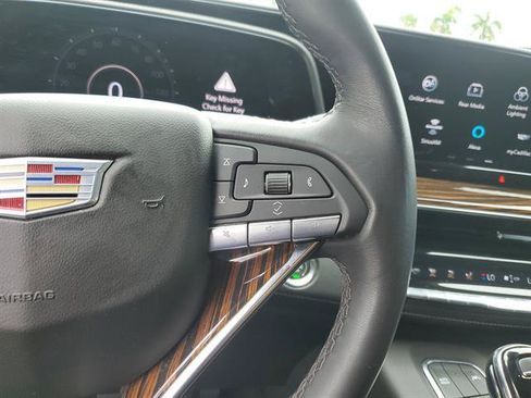 Used 2021 Cadillac Escalade Premium Luxury RWD image 47