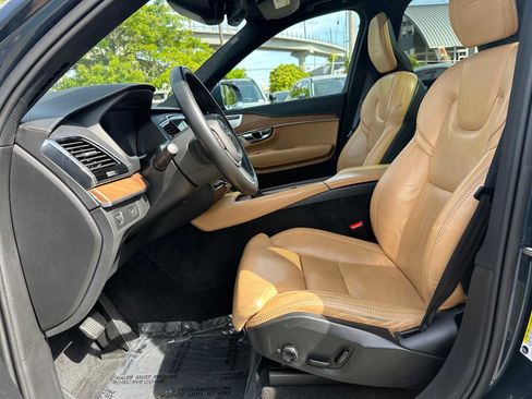 Used 2019 Volvo XC90 T6 Inscription w/ Luxury Package AWD/4WD image 19
