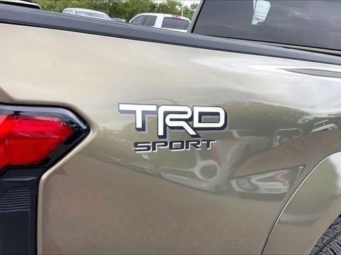 Used 2024 Toyota Tacoma TRD Sport RWD image 10