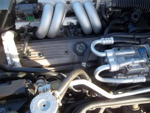 Used 1990 Chevrolet Corvette Convertible RWD image 23