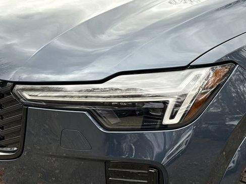 New 2026 Volvo XC90 B6 Ultra w/ Protection Package image 7