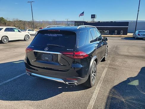 Used 2025 Mercedes-Benz GLE 350 4MATIC image 11