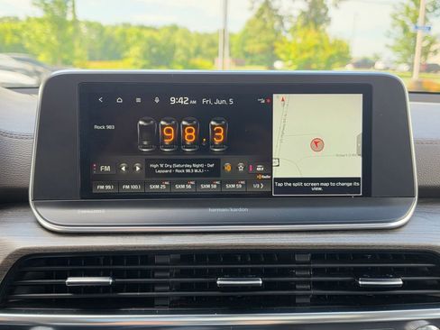 Used 2022 Kia Telluride SX w/ Towing Package FWD image 22