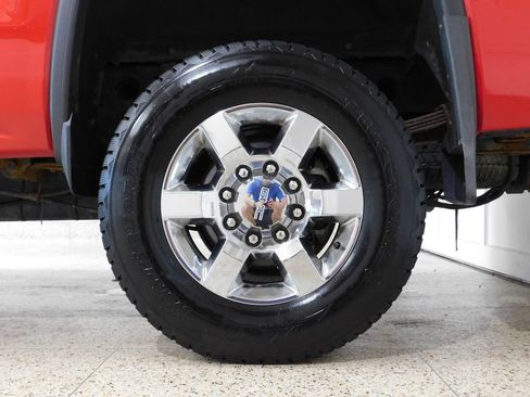 Used 2018 GMC Sierra 2500 SLE w/ HD SLE Preferred Plus Package AWD/4WD image 96