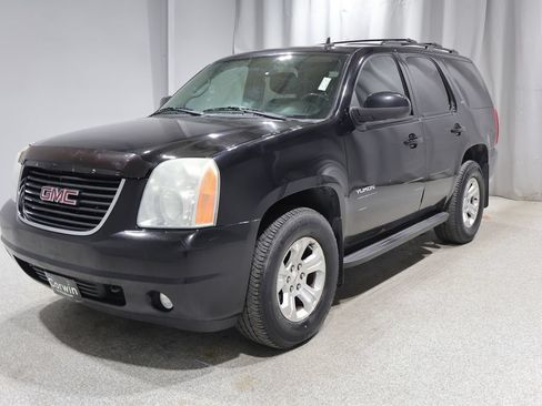 Used 2011 GMC Yukon SLT w/ SLT-2 Equipment Package AWD/4WD image 6