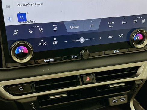 Used 2024 Lexus RX 350 w/ Convenience Package AWD/4WD image 17