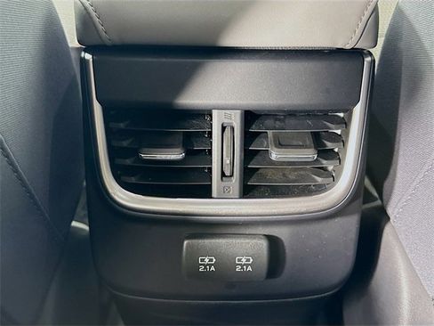 Used 2022 Subaru Outback Premium w/ Popular Package #1 image 25