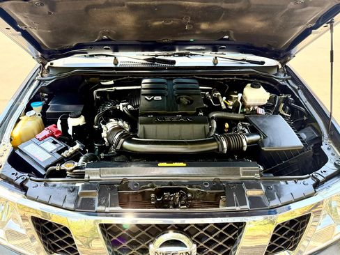 Used 2020 Nissan Frontier SV RWD image 19