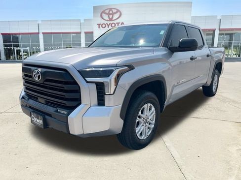 Used 2024 Toyota Tundra SR5 AWD/4WD image 7