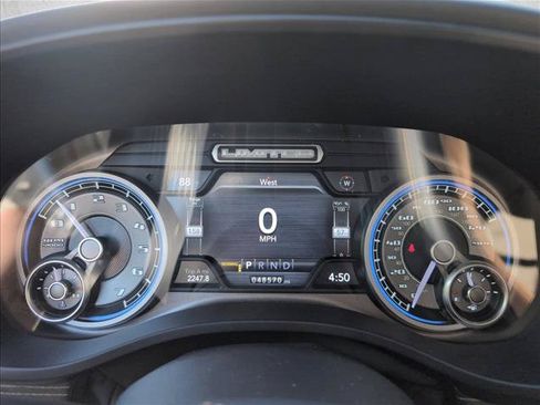Used 2022 RAM 1500 Limited AWD/4WD image 13