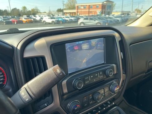 Used 2015 GMC Sierra 2500 Denali w/ Duramax Plus Package image 23