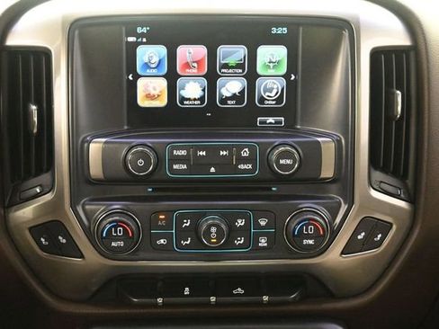 Used 2018 Chevrolet Silverado 1500 LT w/ All Star Edition AWD/4WD image 20