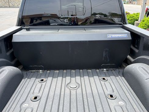 Used 2025 Ford F350 Platinum w/ FX4 Off-Road Package AWD/4WD image 10