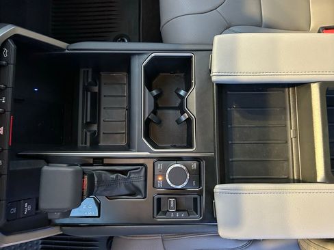 Used 2026 Toyota Tundra Limited w/ TRD Off-Road Package image 24