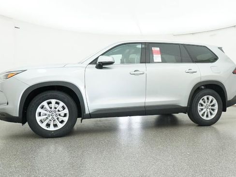New 2026 Toyota Grand Highlander XLE image 51