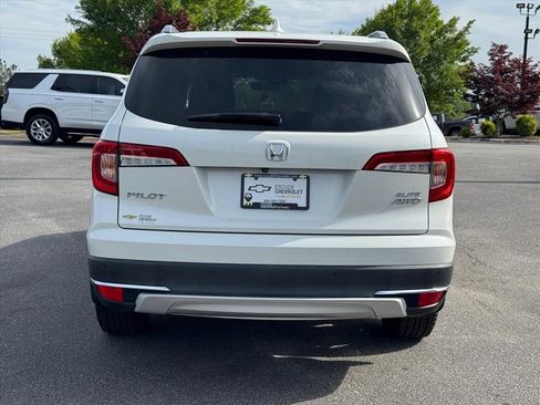 Used 2019 Honda Pilot Elite image 4